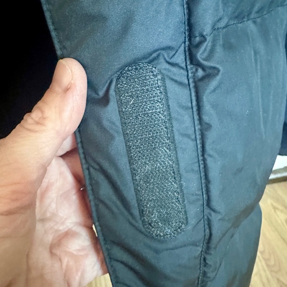 Athleta Girl $168.00 Snow Day Down Jacket Puffer, Size XXL/16 Black - Picture 7 of 12